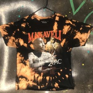 ‼️SOLD‼️2-PAC “Makaveli” T-Shirt